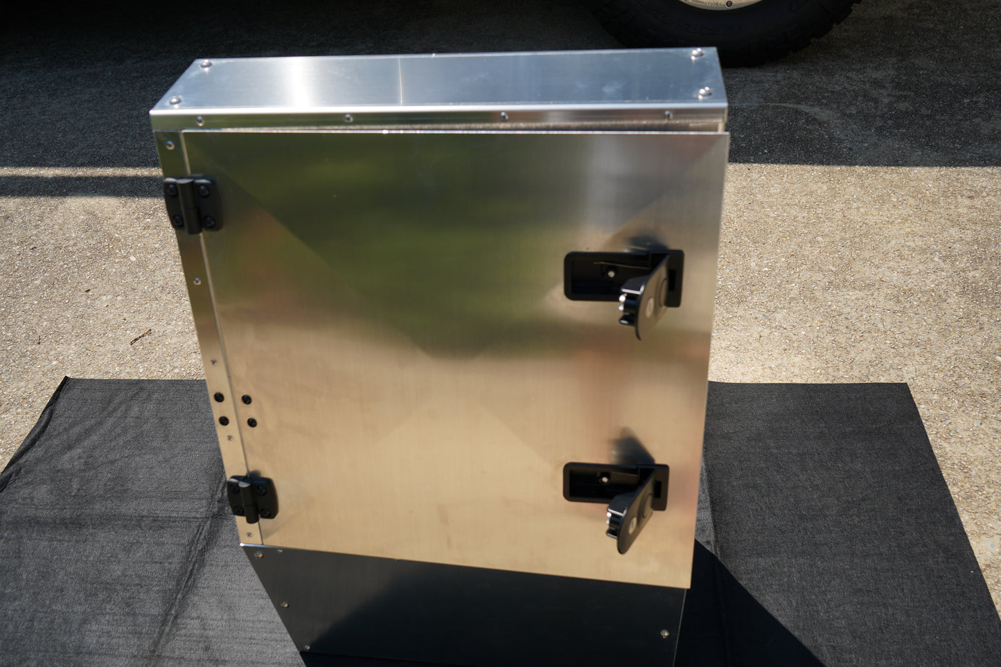 ASUB - A4X Slanted Utility Box