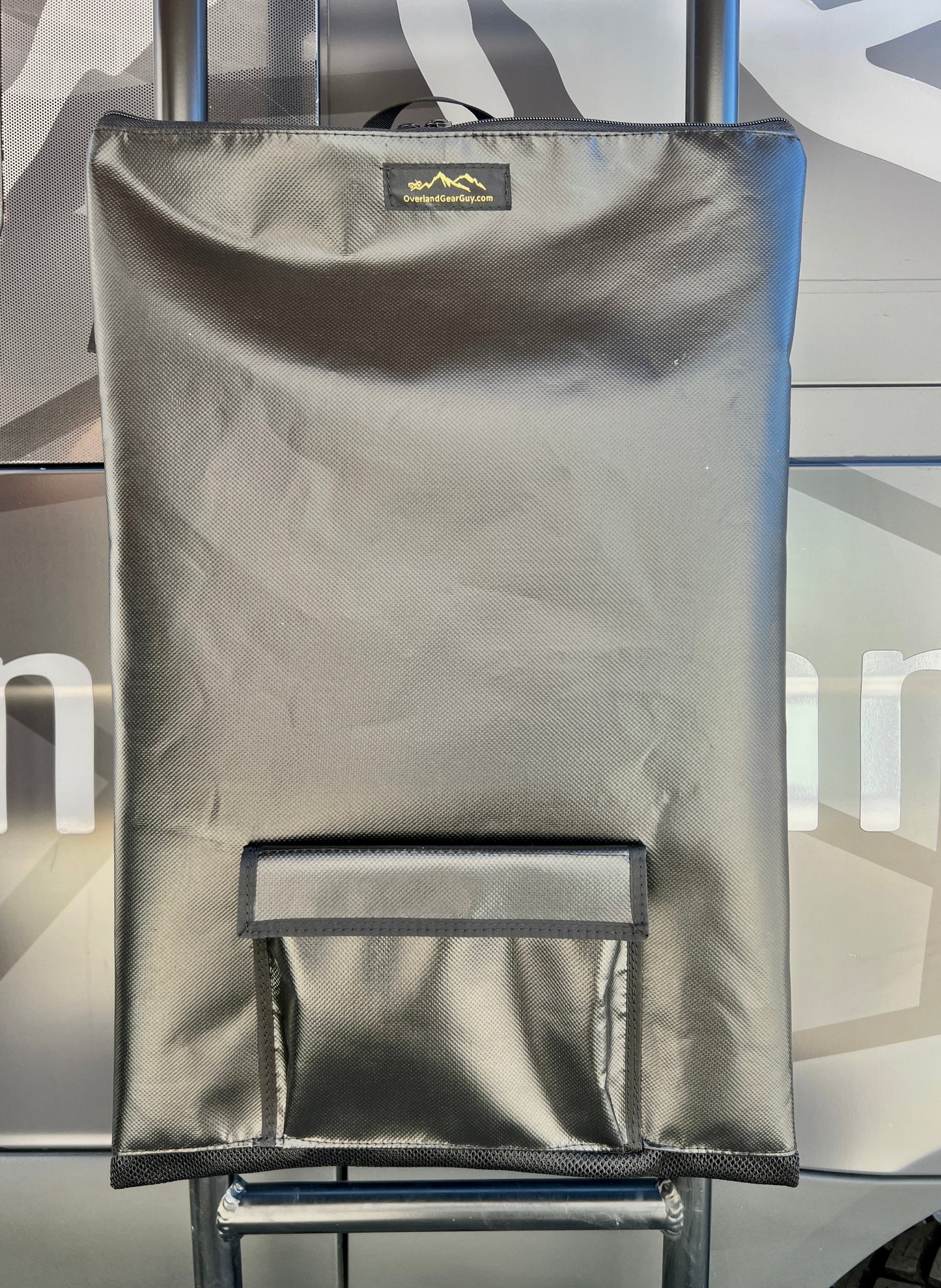 INEOS Grenadier Ladder Trash Bag - 24 inch