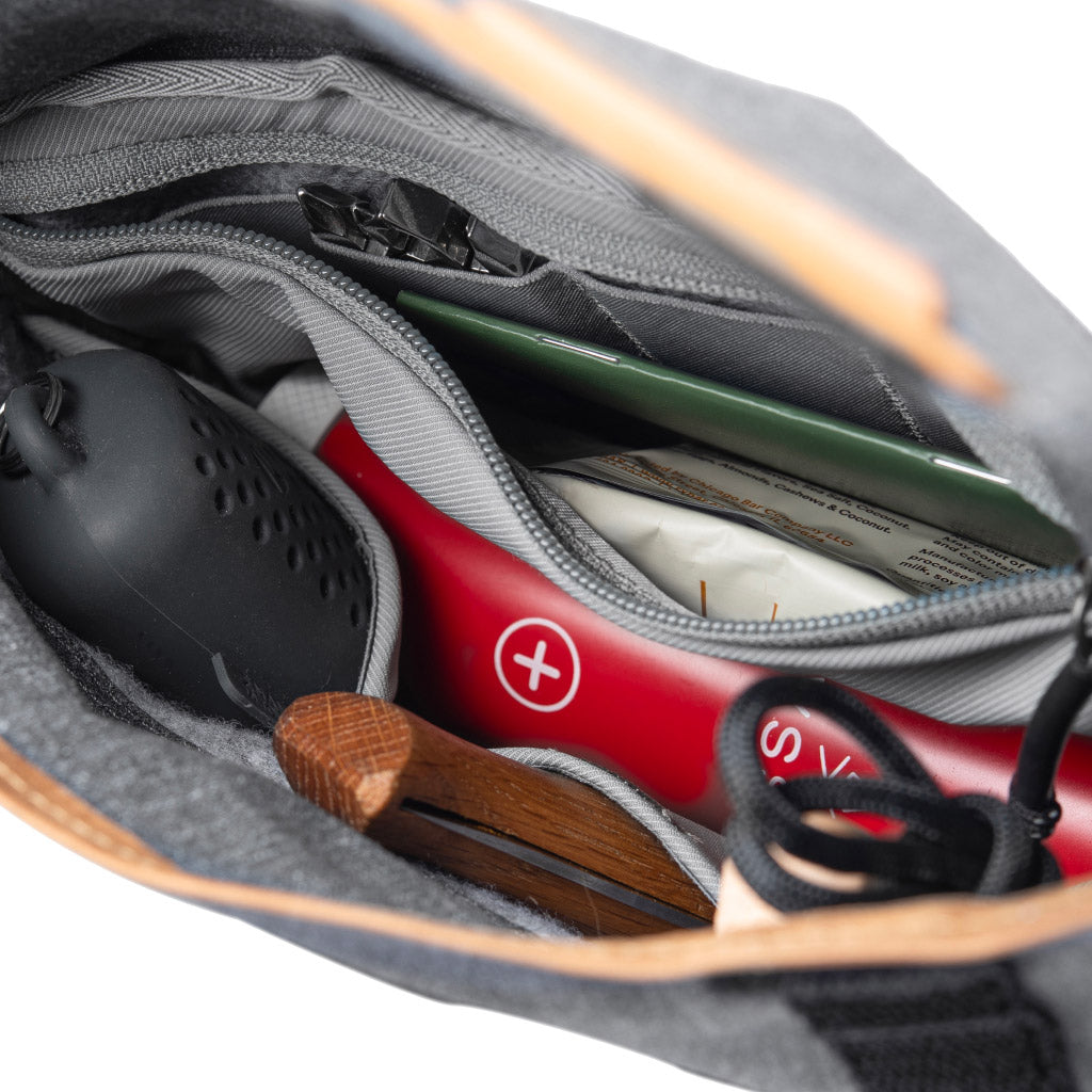 Field Pouch V2 | Charcoal (PFAS)