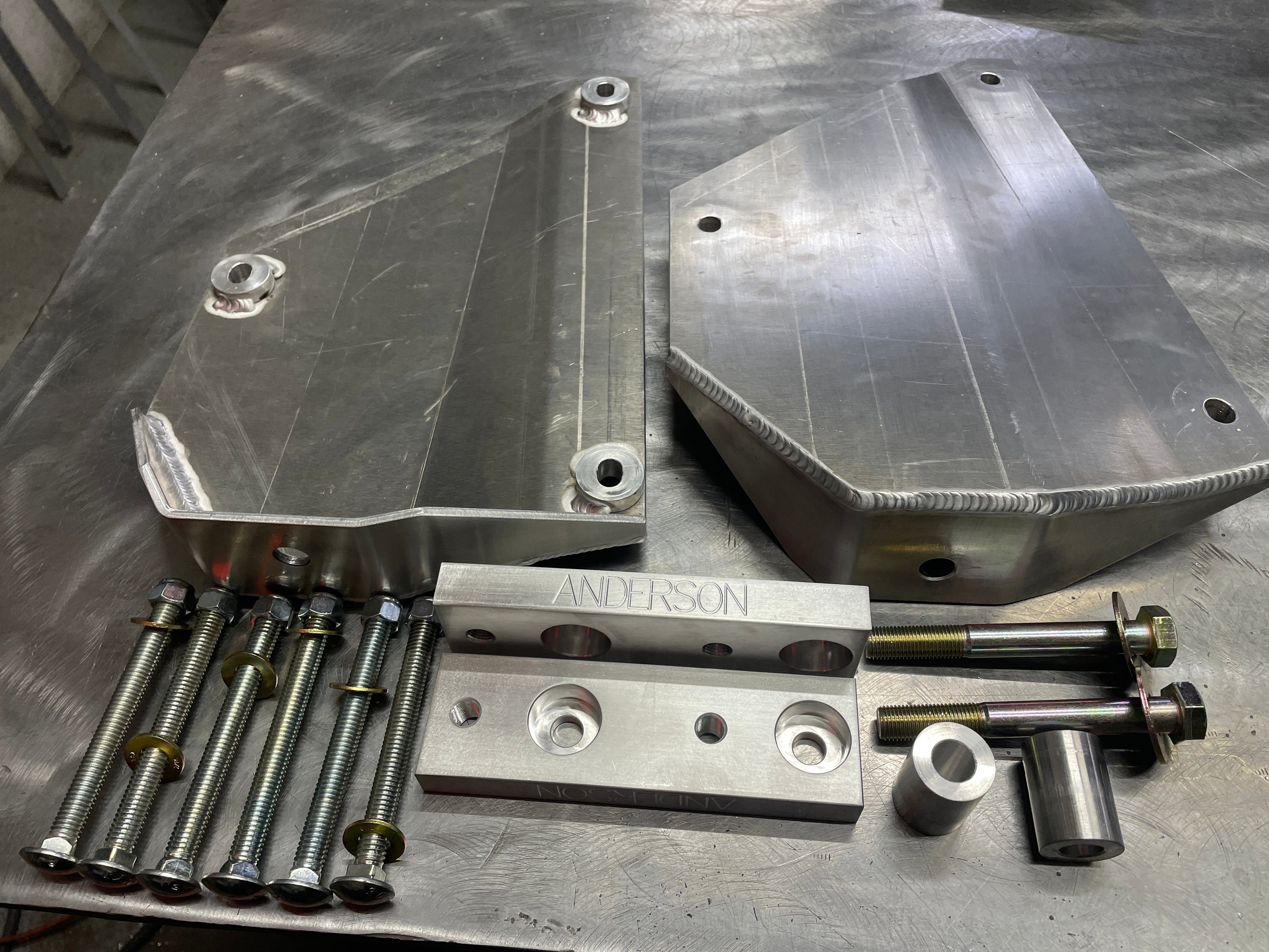 KDSS Relocation Kits – Anderson Overland Outfitters
