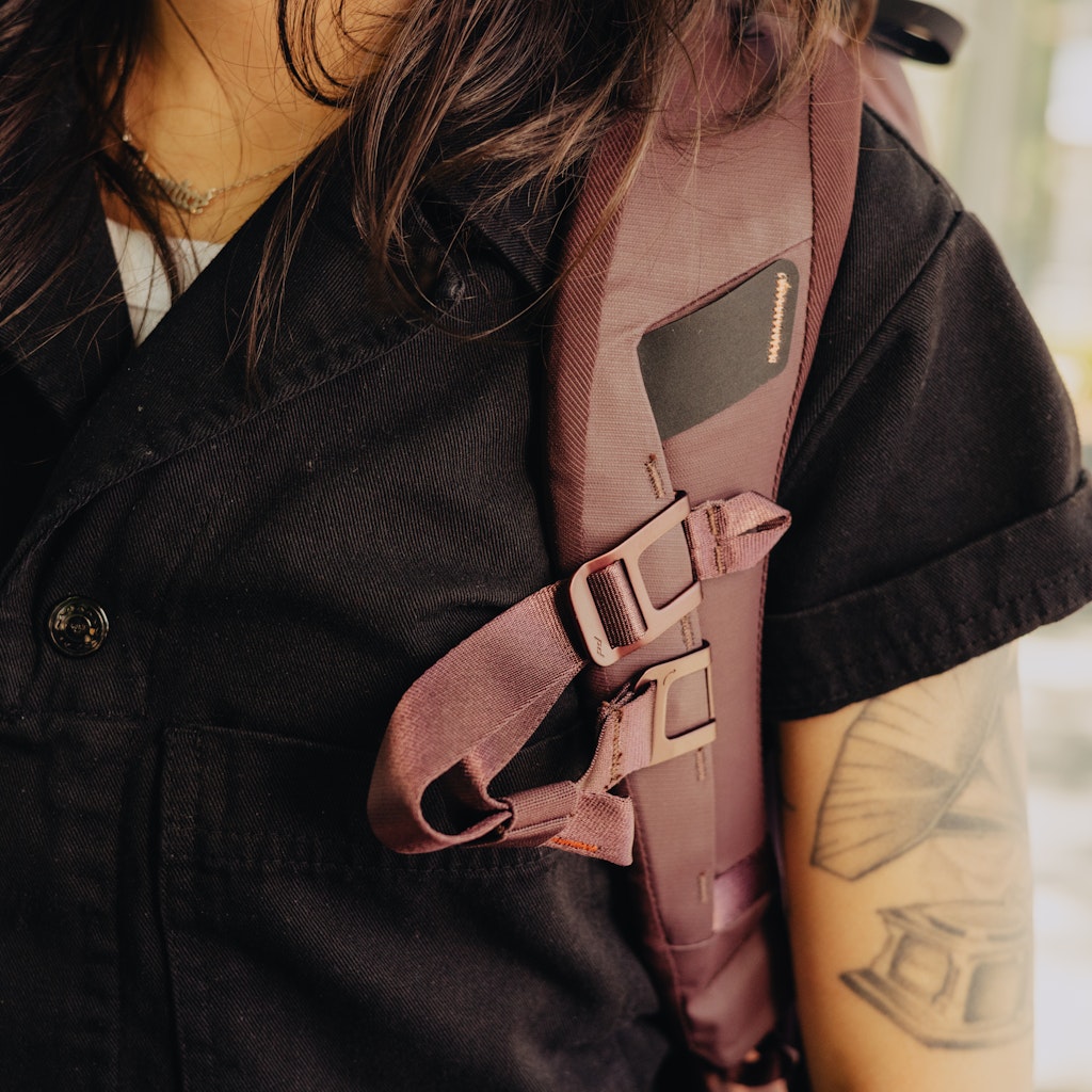 Everyday Backpack Zip | 20L | Eclipse