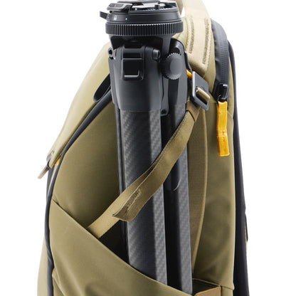 Everyday Backpack | 20L | Kelp