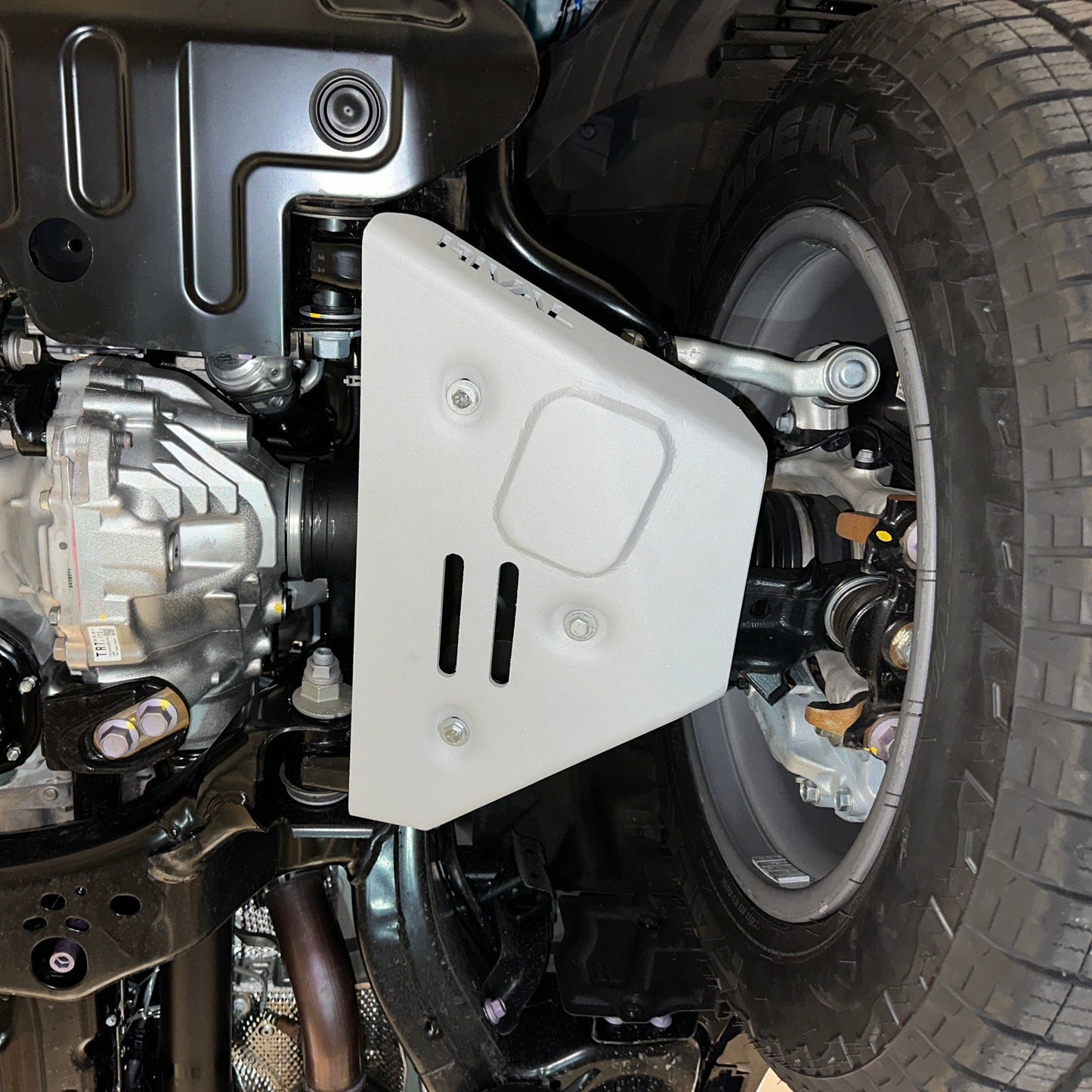 RIVAL Aluminum Lower Control Skid Plate 2024 Toyota Land Cruiser | 2024 Lexus GX550 | 2025 Toyota 4Runner 6Gen