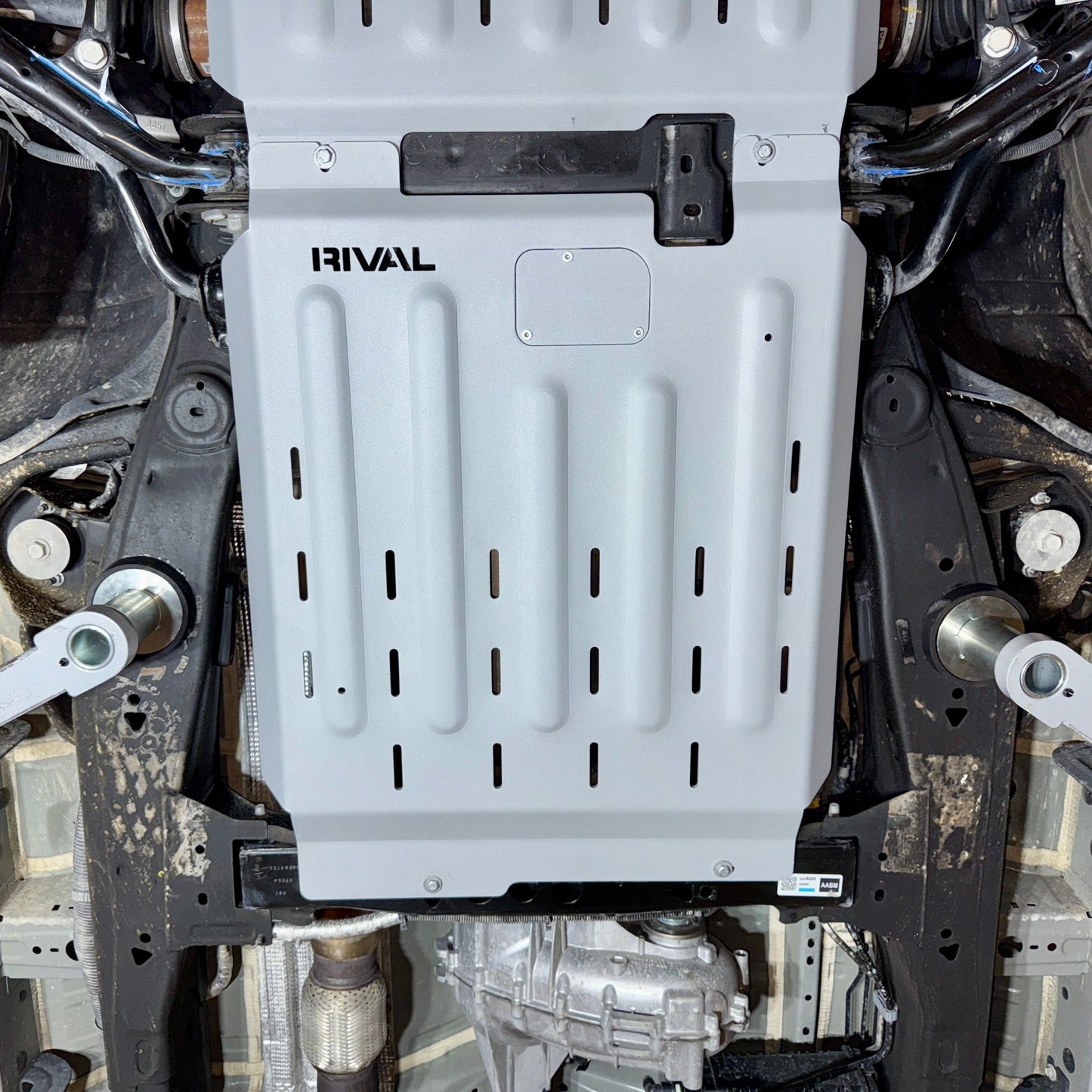 RIVAL Aluminum Transmission Catalytic Converter Skid Plate Chevrolet Tahoe Silverado GMC Sierra Yukon Cadillac Escalade