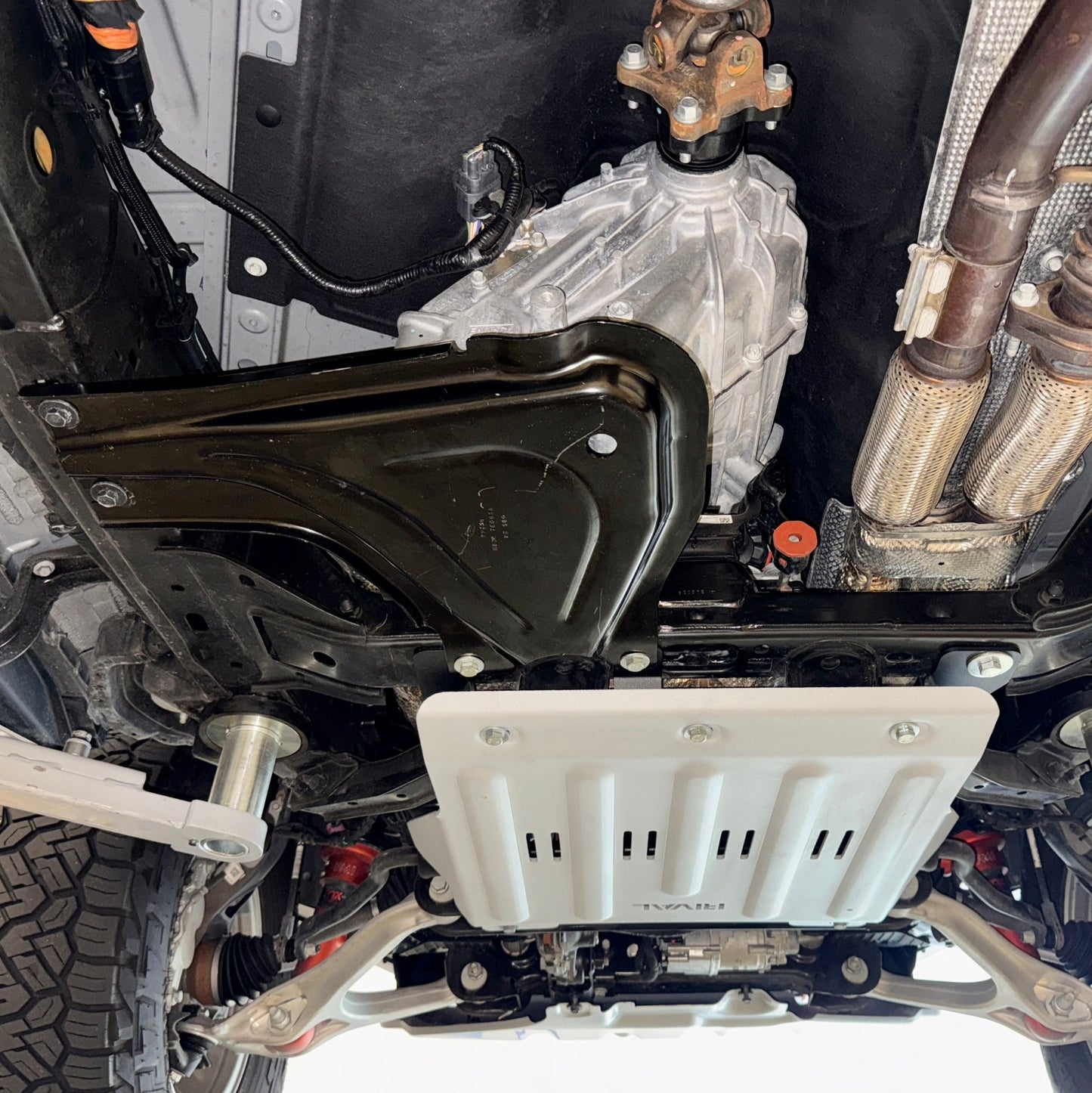 RIVAL Aluminum Transmission Skid Plate 2021-2025 Ford Bronco 2Door | 2024-2025 Ford Ranger FX4
