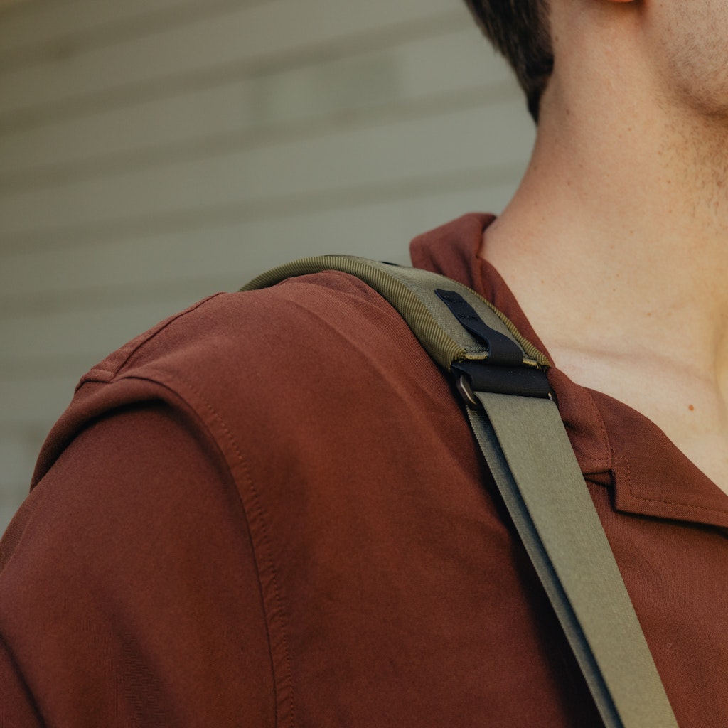 Everyday Messenger | 13L | Kelp