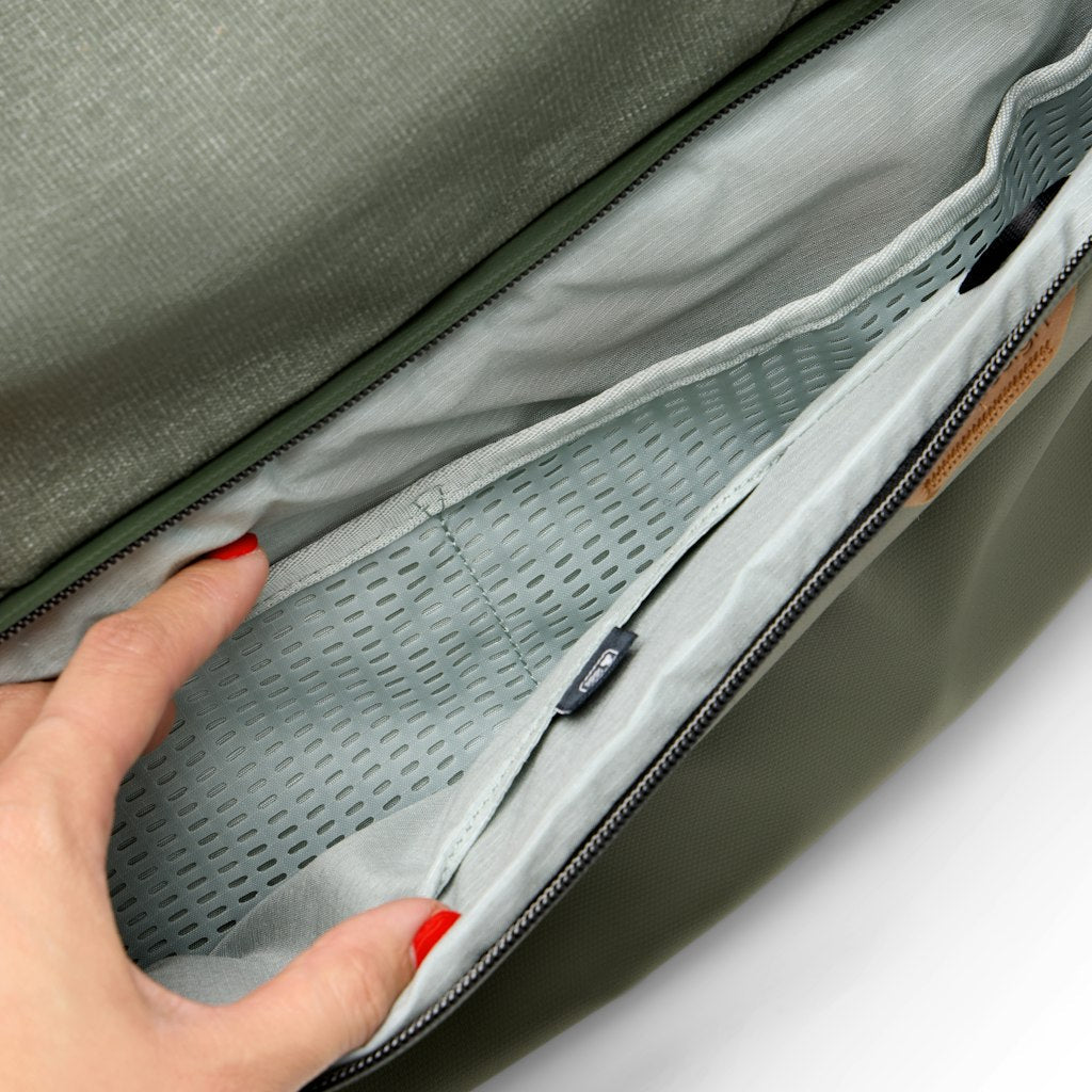 Travel Duffel  | 50L | Sage