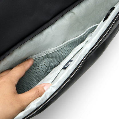 Travel Duffel | 80L | Black