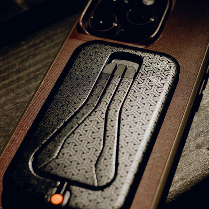 Mobile Tripod | Carryology Collab