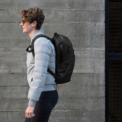 Everyday Backpack Zip | 15L | Black
