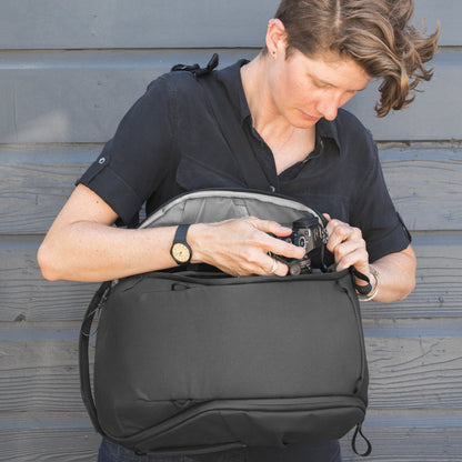 Everyday Backpack Zip | 20L | Black