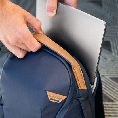 Everyday Backpack Zip | 20L | Midnight