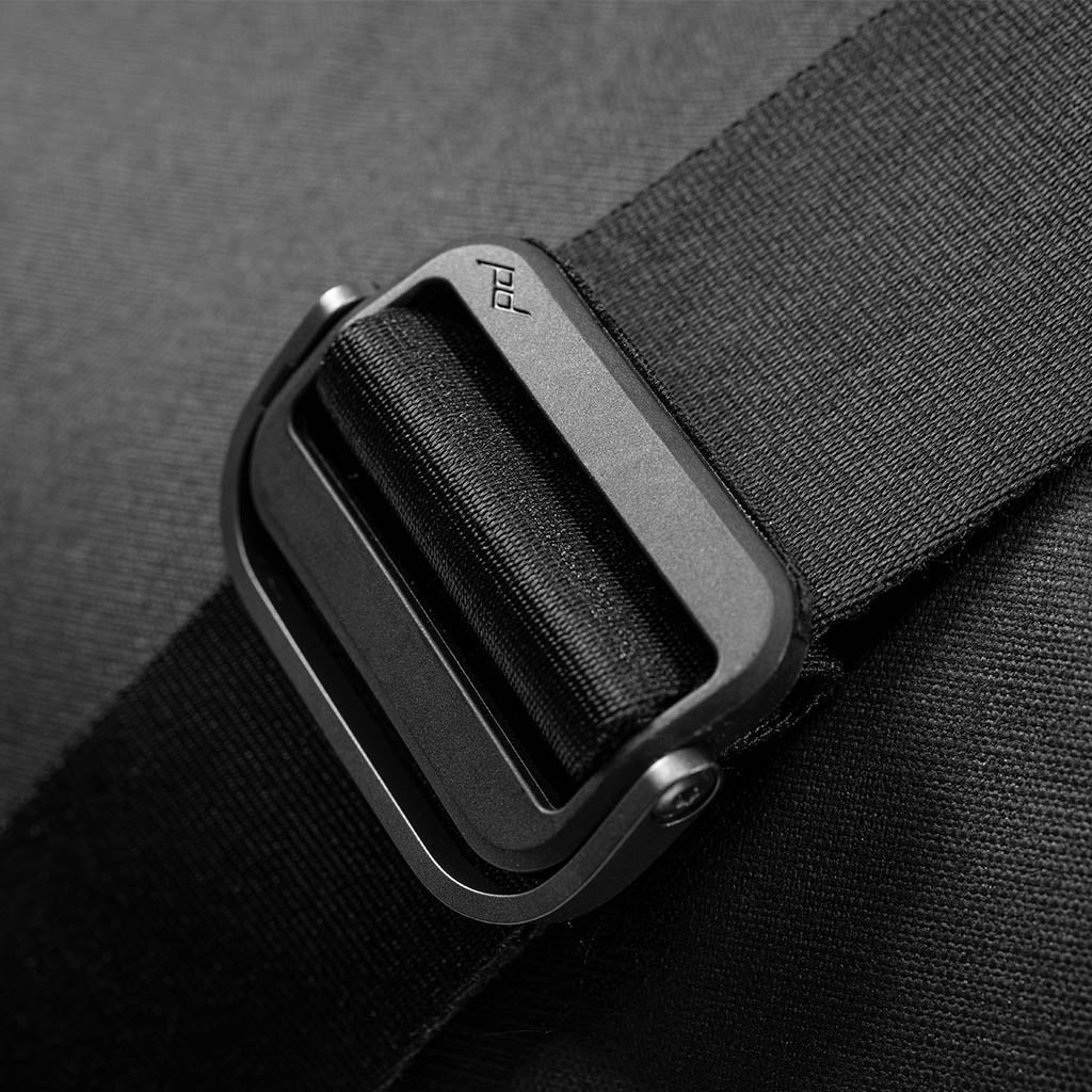 Everyday Messenger | 13L | Black