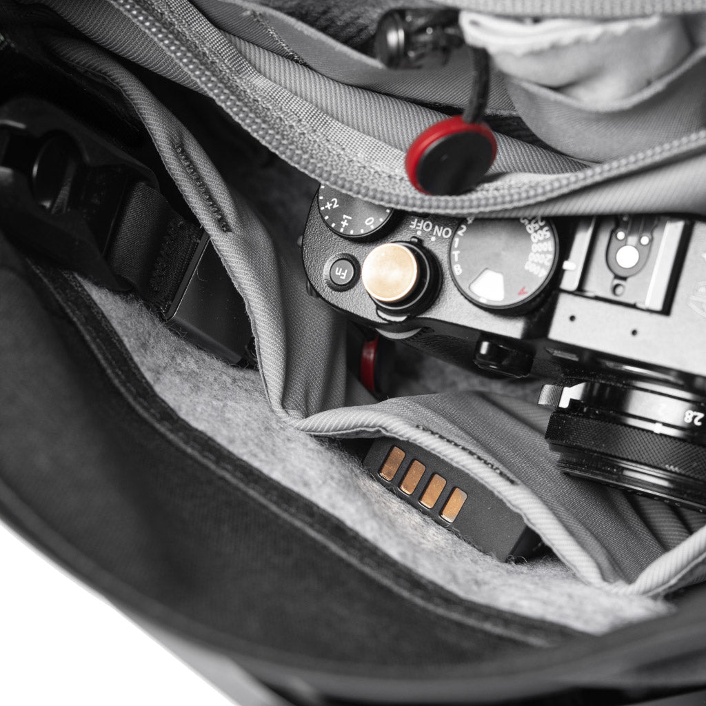 Field Pouch V2 | Black