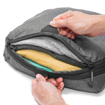Packing Cube | Medium | Charcoal (PFAS)