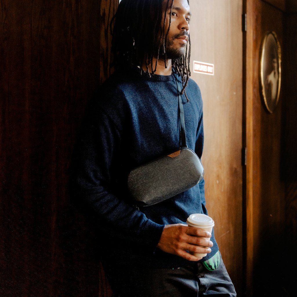 Tech Pouch | Small | Charcoal