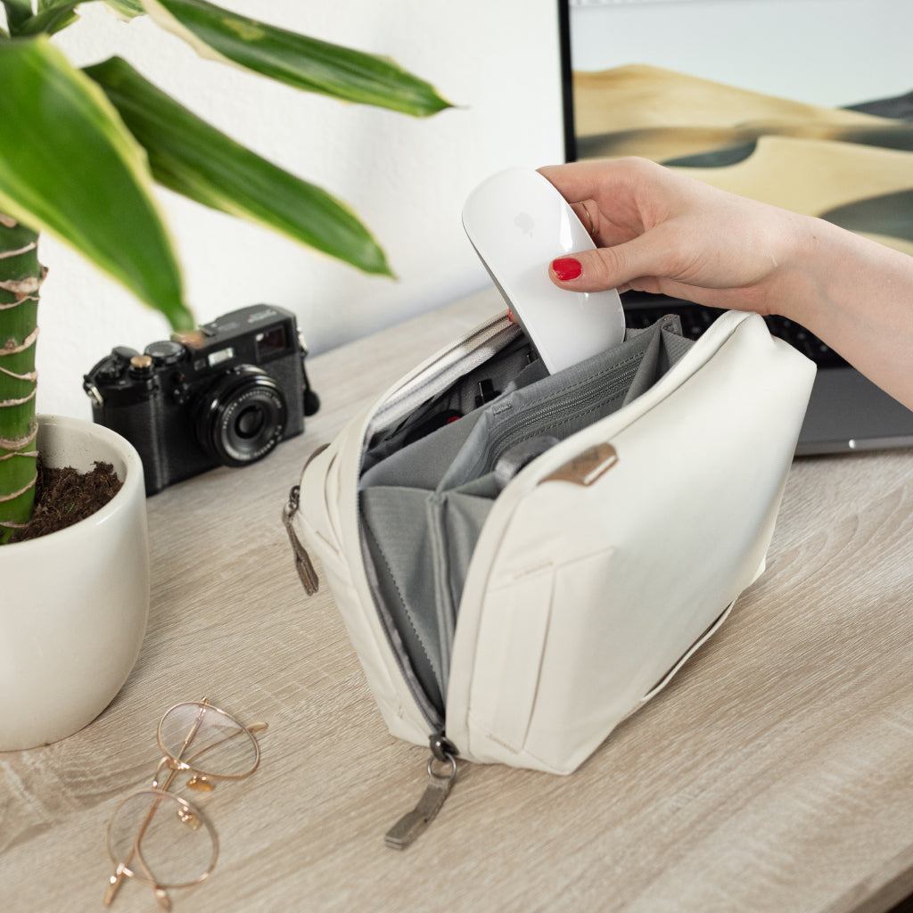 Tech Pouch | Bone