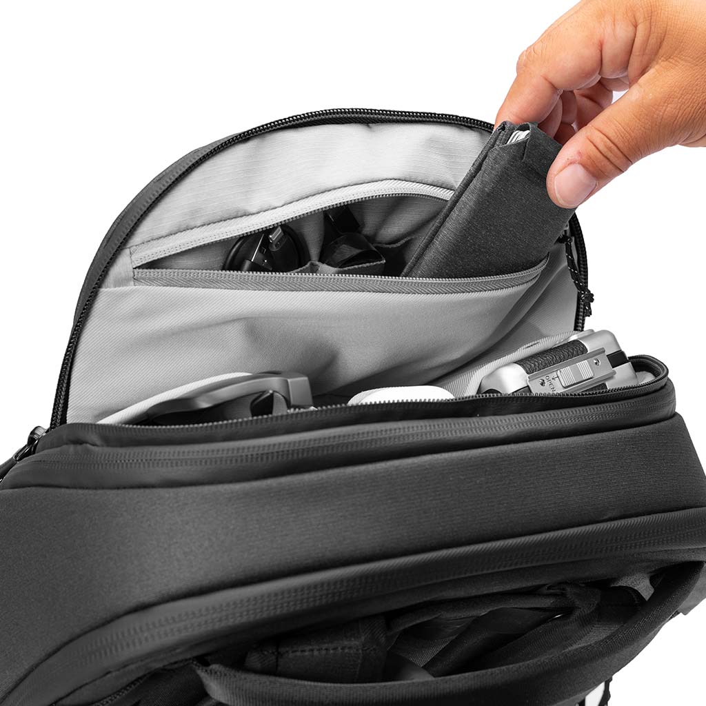 Travel Backpack | 30L | Black