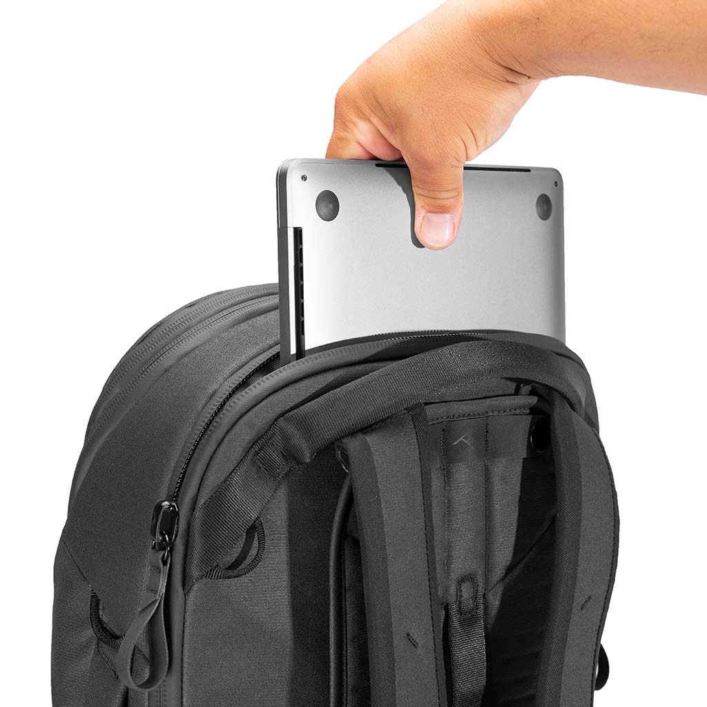 Travel Backpack | 30L | Black
