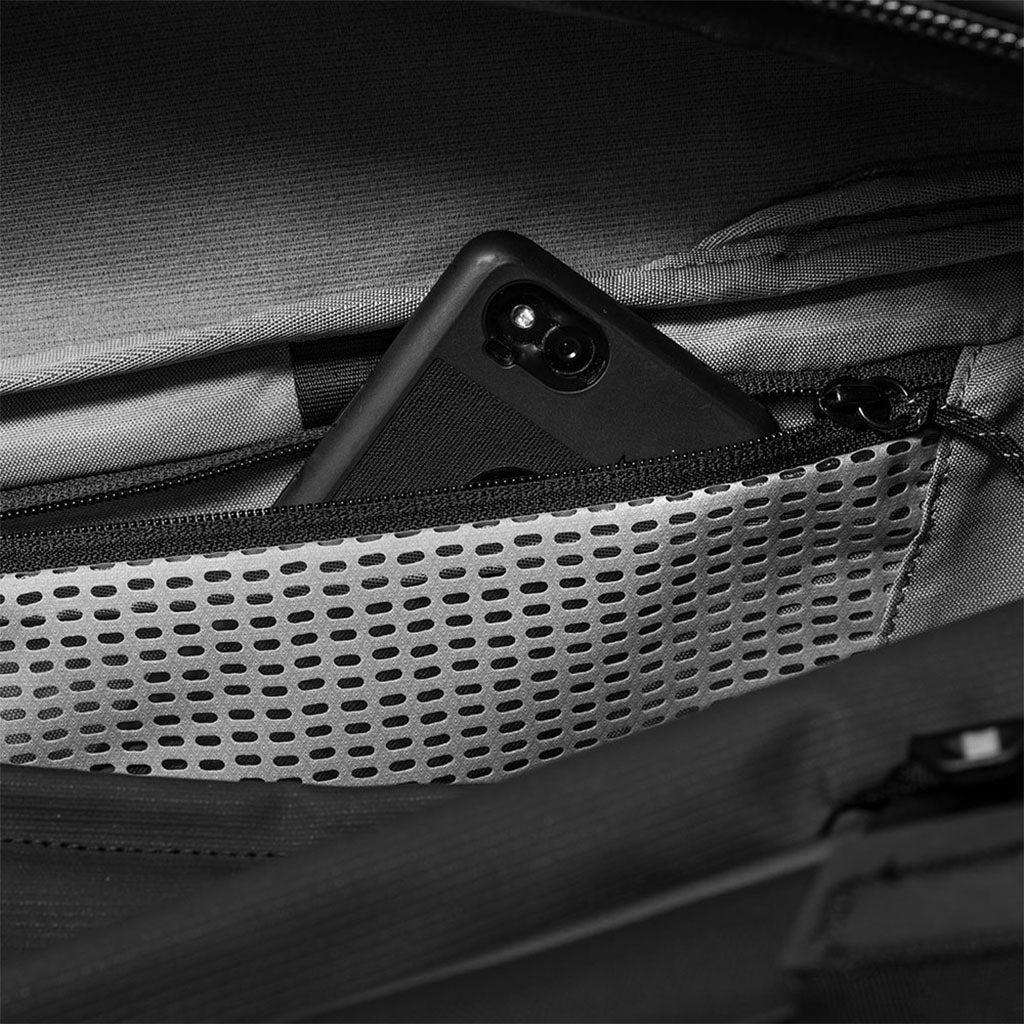 Travel Duffel | 35L | Black